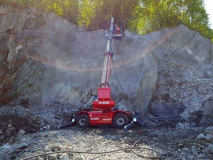 Magni Telescopic Handlers at Samoter