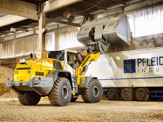 Bauma report: Liebherr extends model programme for industrial handling work 