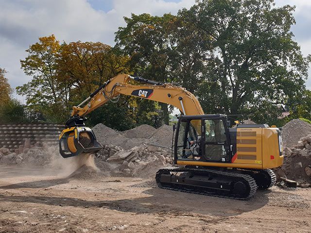 Intervista doppia in casa MB Crusher